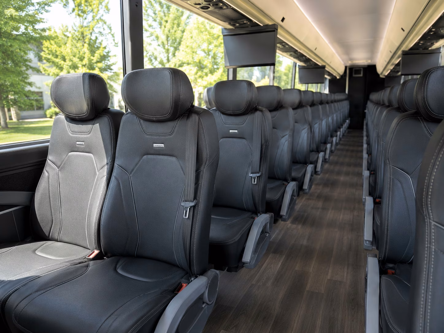 how bus type affects charter bus rental prices in san clemente