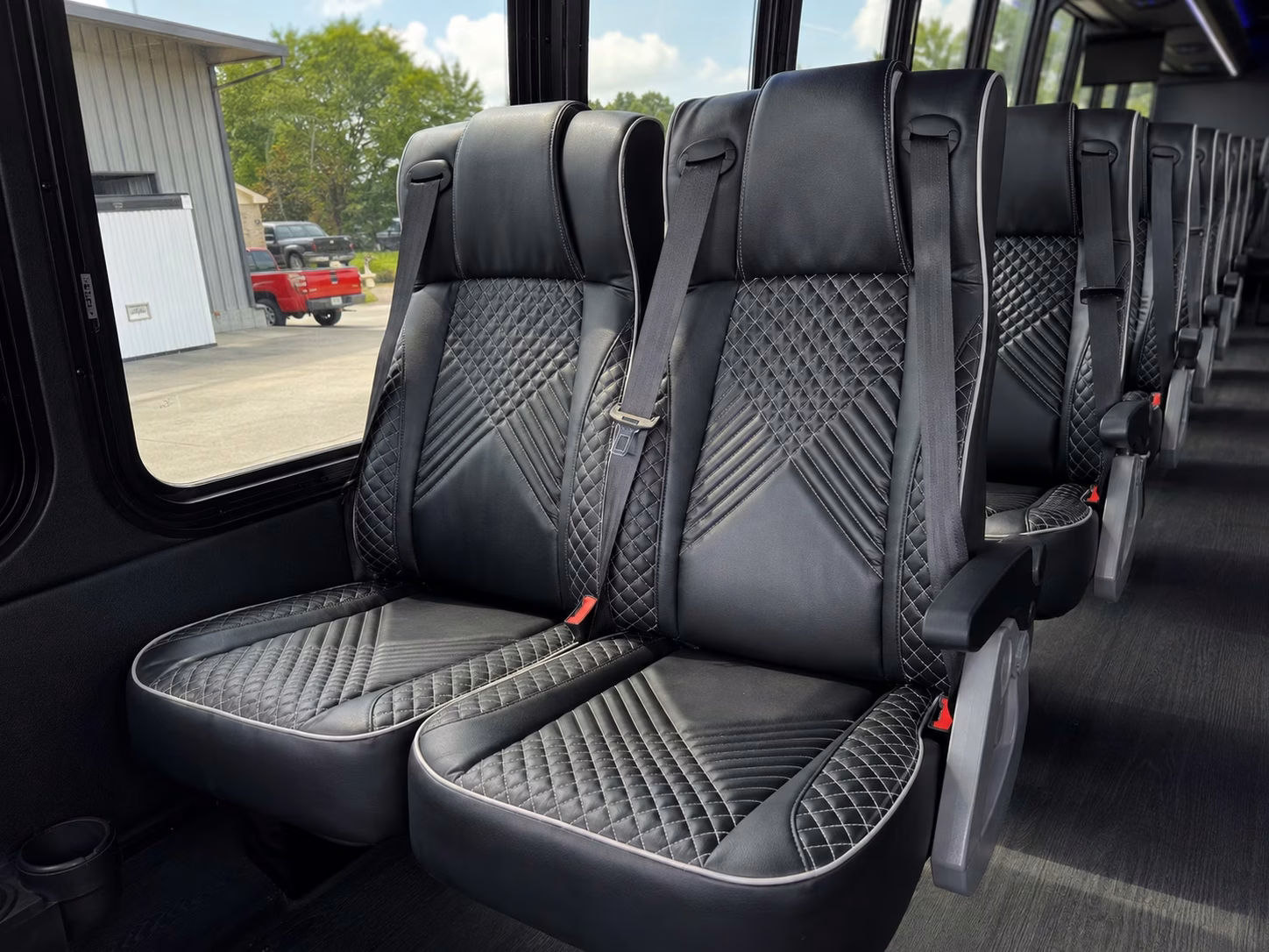 san clemente fan shuttle buses to sofi stadium and galaxy games